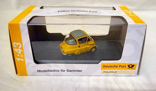 Schuco 010497 Bmw Isetta Deutsche Bundespost 1:43 Mit Vitrine In Ovp-image