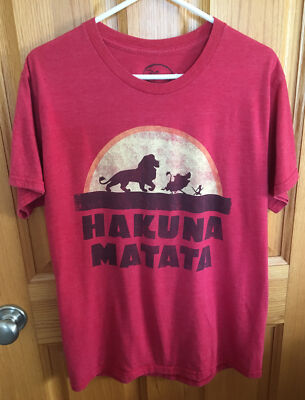 Disney Lion King Hakuna Matata Red T-Shirt Women s M Short Sleeve Shirt