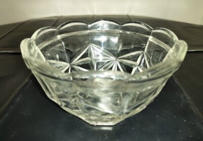 gemusterter Glaskorb Schale Schüssel. Vintage. D12,8cm
