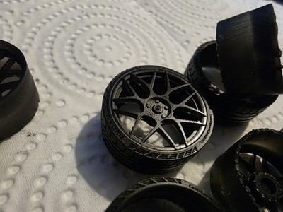 Maßstab 1:24 HRE FF01 Räder & Resin Conti Reifen Maßstabsmodell Druckguss frei hinten
