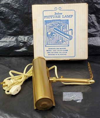 Deluxe Picture Lamp VTG MCM Brass Gold Tone Illuminates Pictures Maps - NOS