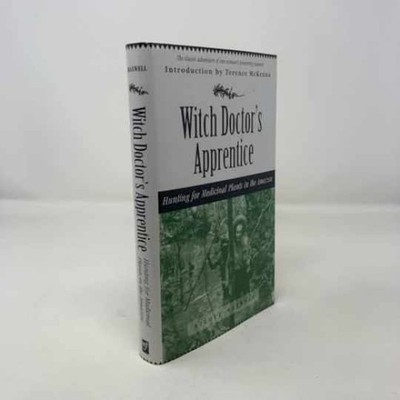 Witch Doctor's Apprentice: Hunting - Hardcover, by Nicole Maxwell - Very Good