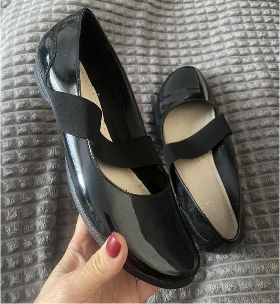 Women Clarks Heels Black Leather 5,5