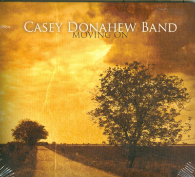 Casey Donahew Band - Moving On [US Import]