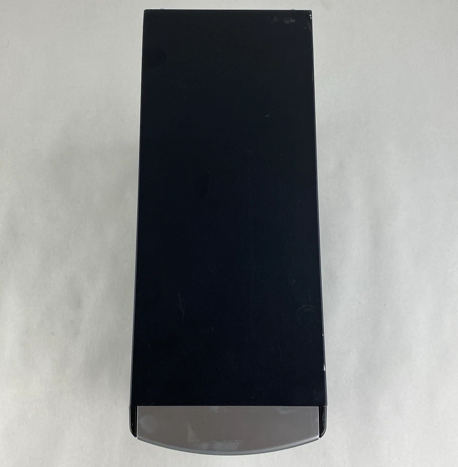 Foxconn TLM436 Mid ATX Computer Case with 300W Power Supply - Image 3 of 4