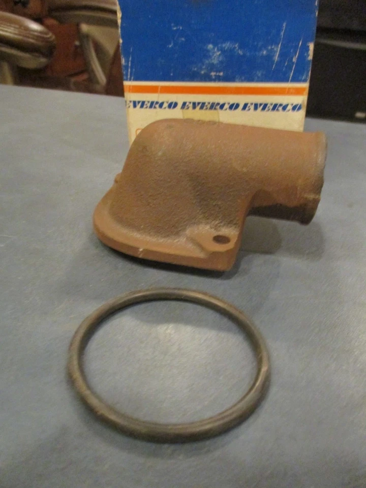 VW, AUDI, WATER OUTLET, RABBIT, SCIROCCO. JETTA, FOX, 75-84 - Image 2 of 3