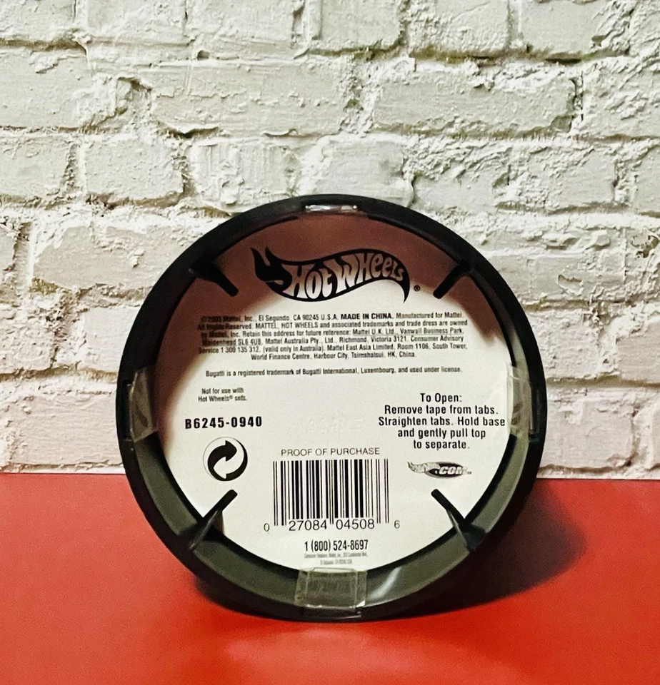 风火轮 • 油罐 • 57C 型布加迪敞篷车 • 下降系列 • 紫色 — 第 4/4 张图片