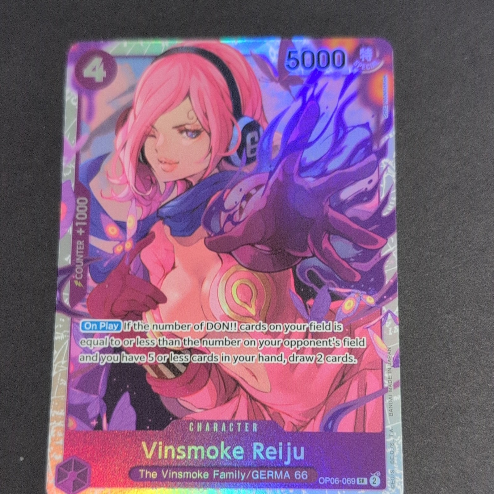 Bandai Vinsmoke Reiju OP06-069 Super Rare Alt Art Foil EN Wings of the Captain
