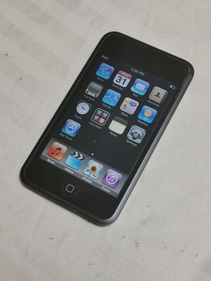 Apple iPod Touch 1st Gen 8GB Black A1213 model PA623LL