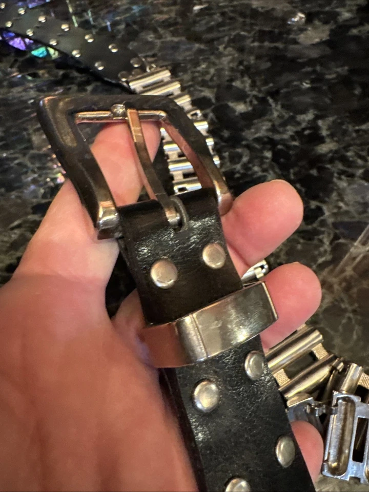 De colección Cinturón Tachonado Cuero Negro Imitación Bala Shell Punk Rock Grunge Emo Gótico Talla M Foto 4 de 4