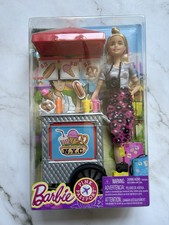 Juego de muñeca Barbie Pink Passport NYC 2017 Hot Dog Stand #FLB32