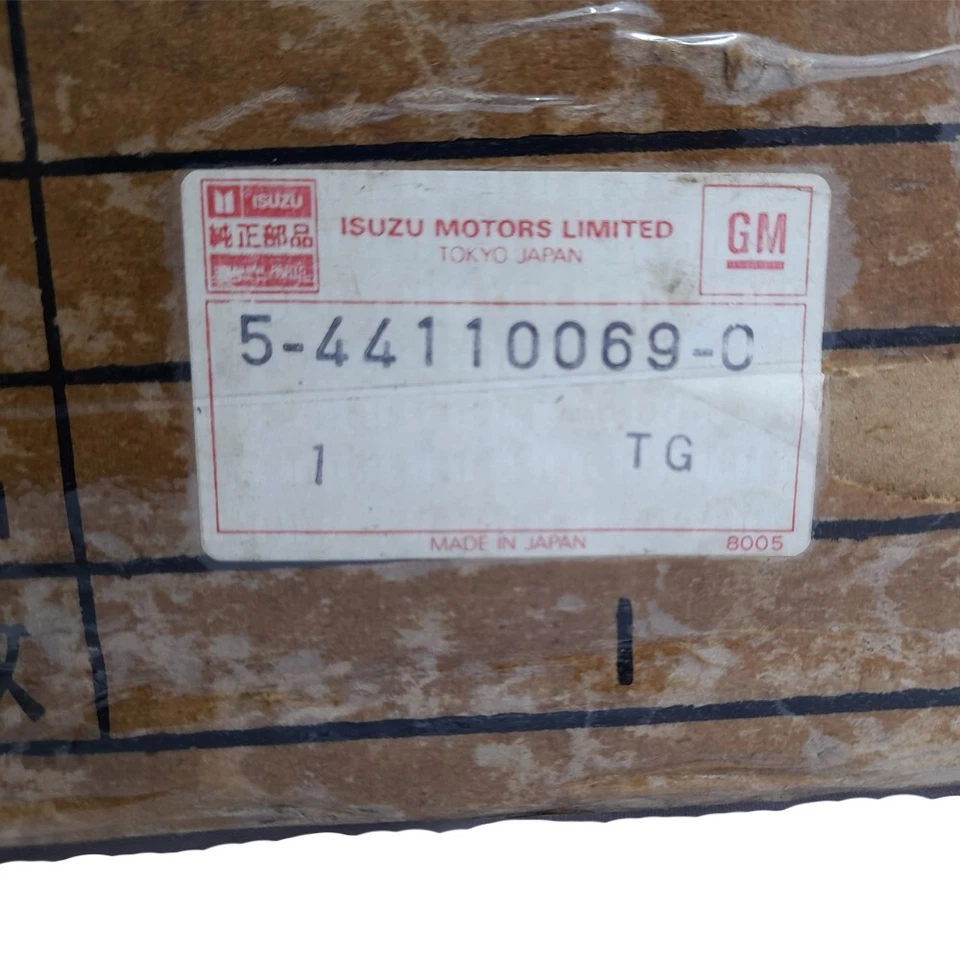 For Isuzu Bison 1992 Steering Wheel Without Horn Button 5-44110069-C NOS GENUINE - Image 3 of 4