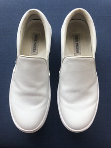 steve madden white gills