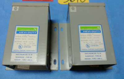 2 pcs General Signal Electric Transformer Hevi-Duty Type HS 120/240 Volt - 16/32