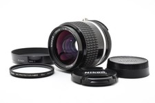 Near MINT w/Hood Nikon Ai-s AIS Nikkor 28mm f/2 Wide Angle MF Lens From JAPAN