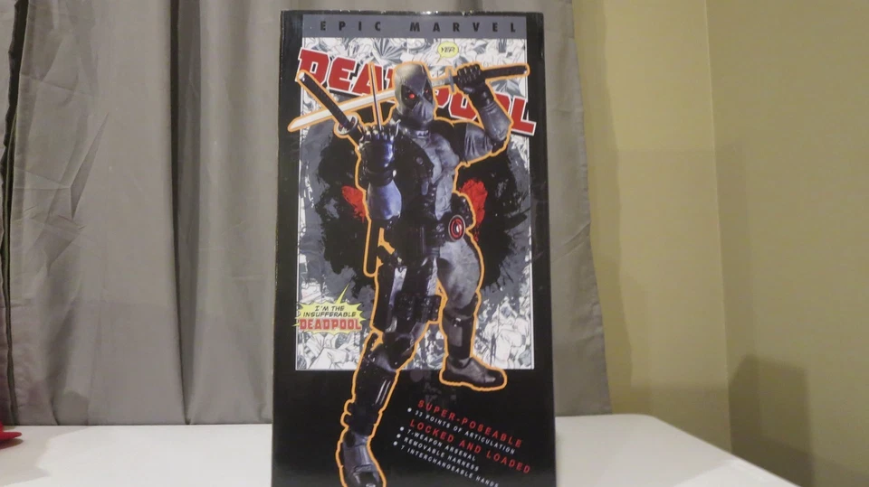 Figura de acción NECA Marvel escala 1/4 Deadpool 18 pulgadas gris factor X Foto 2 de 4