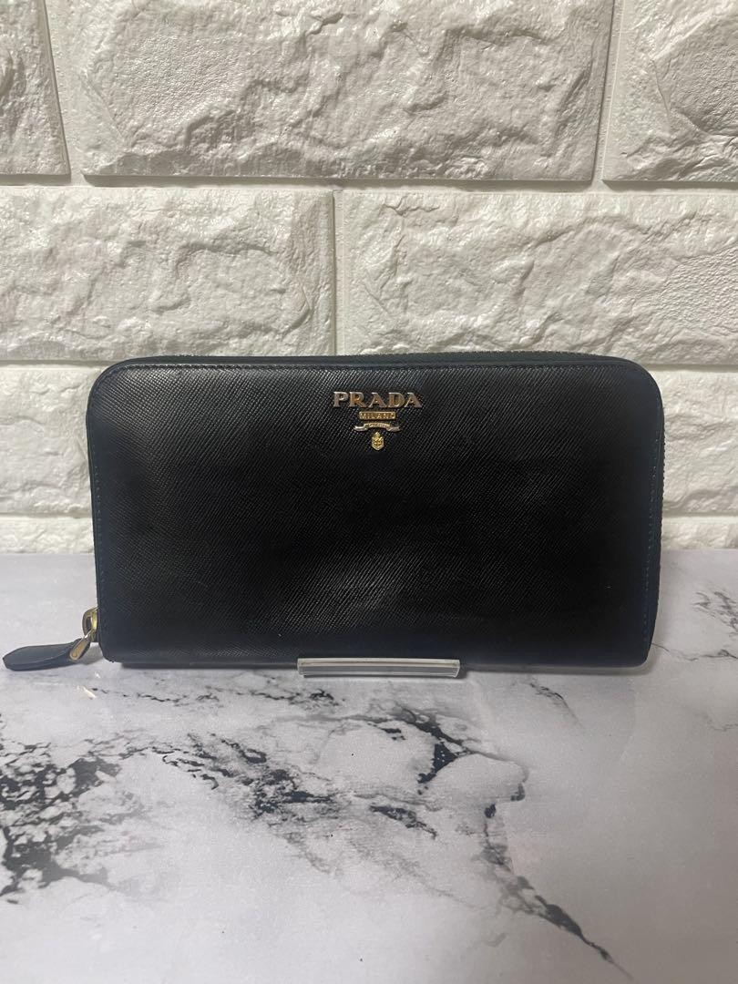 Prada Black Saffiano Leather Round Zipper Wallet Pre-Owned