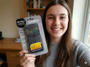 Casio FX-83GT X Classwiz Calculatrice scientifique avec boîtier noir marque scellée