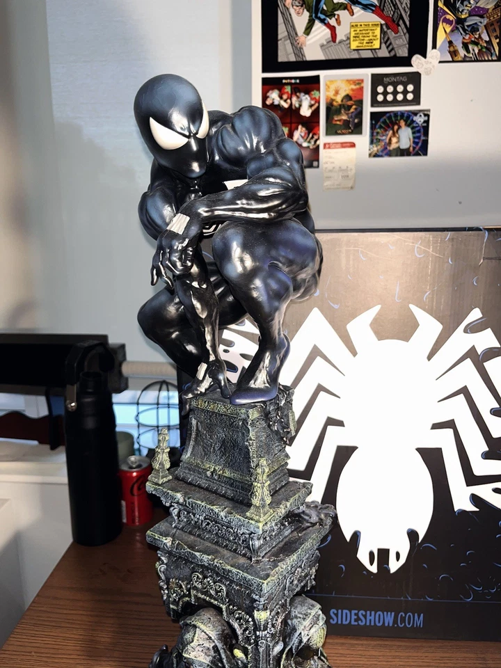 Estatua Sideshow Symbiote Spider-Man  Foto 3 de 4