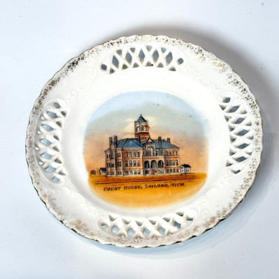 GAYLORD Court House MI MICHIGAN Souvenir China TRINKET DISH PLATE