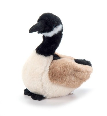 The Petting Zoo Canada Goose Stuffed Animal Plushie, 9 inches, Multicolored