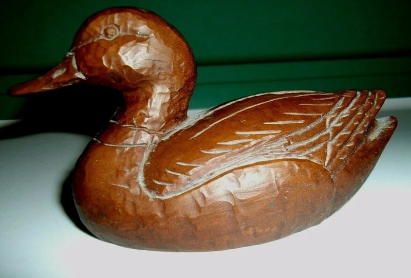 Ceramic Duck-Faux Brown Decorative Figurine-Looks Like the Duck Is Made Of Wood.