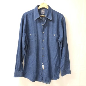 shirt with a bow tie