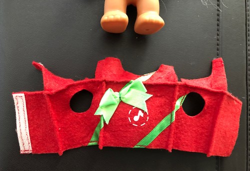 Vintage Russ Troll Christmas Present Musical Merry Little Troll NOT Working RARE - Picture 5 of 10