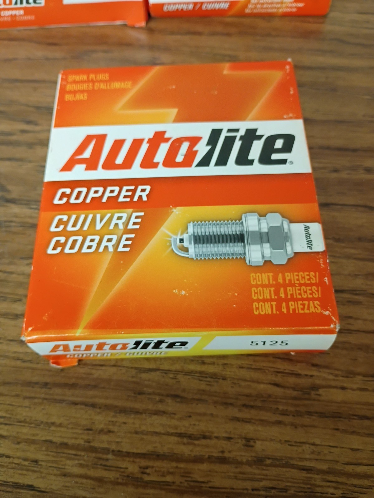 NEW 4 Pack of Autolite 5125 Copper Resistor Spark Plugs Automotive Replacement