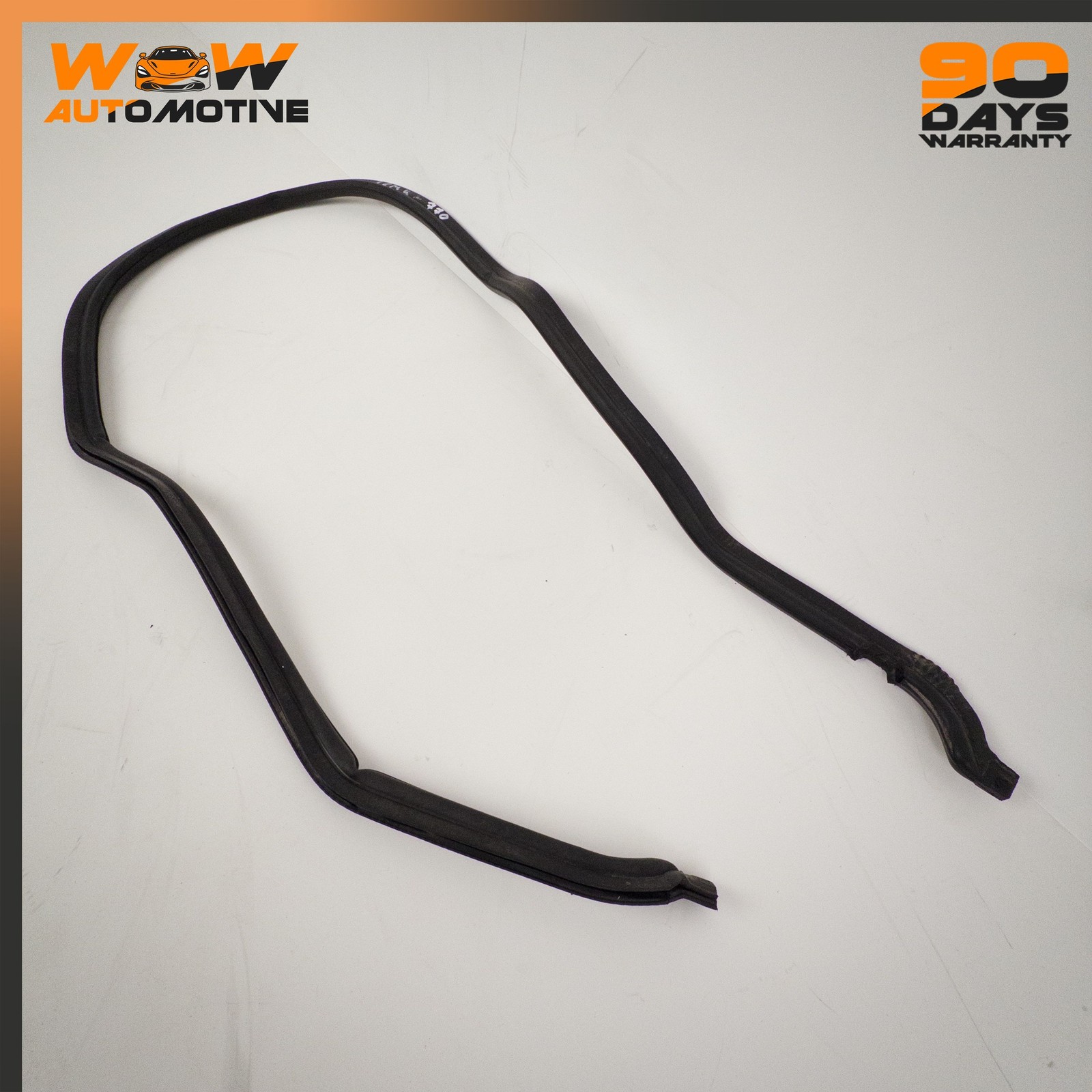 13-19 MASERATI QUATTROPORTE S Q4 HOOD BONNET REARWARD WEATHERSTRIP SEAL OEM
