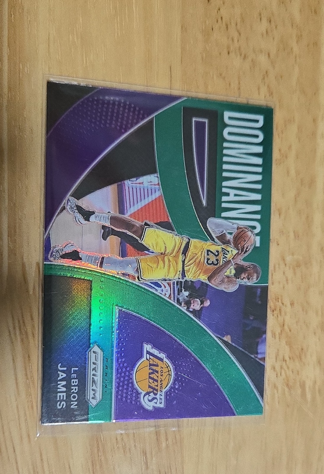 2021-22 Panini Prizm - Dominance LeBron James #6 Green Prizm