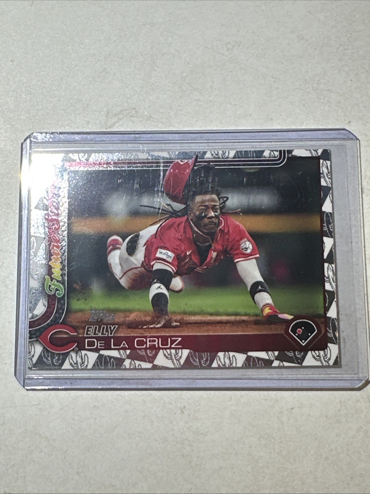 Elly De La Cruz 2025 Topps Series 1 #150 Holo Foil Future Stars Cincinnati Reds