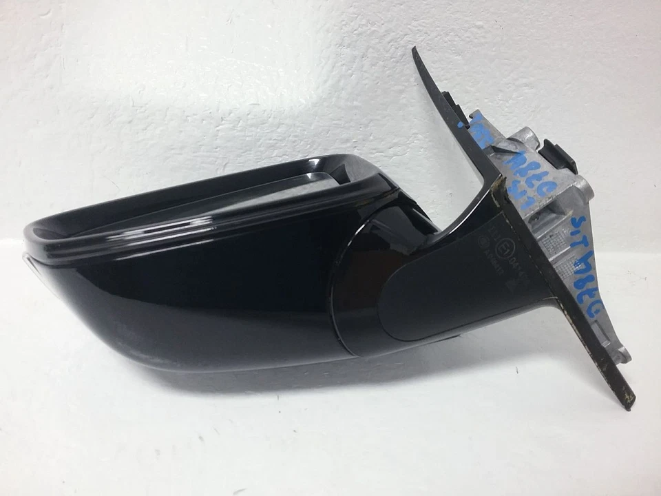 BMW 530i 2019 OEM espejo retrovisor lateral del conductor eléctrico con base de alto brillo se adapta a 17-20 Foto 3 de 4