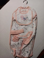 Little Beginnings Girl Outfit Size 0-3 Months  Baby Bodysuit Pants  Hat And Bib 