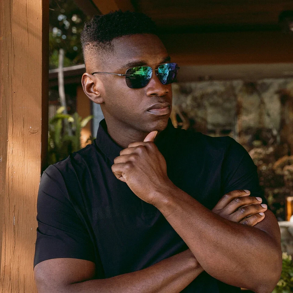 Air 3 | Revo Black Color: Shiny Black/Graphite - Image 2 of 4