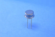 [Texas Instruments Mil-Spec Linear Voltage Regulator IC Negative Adjustable 