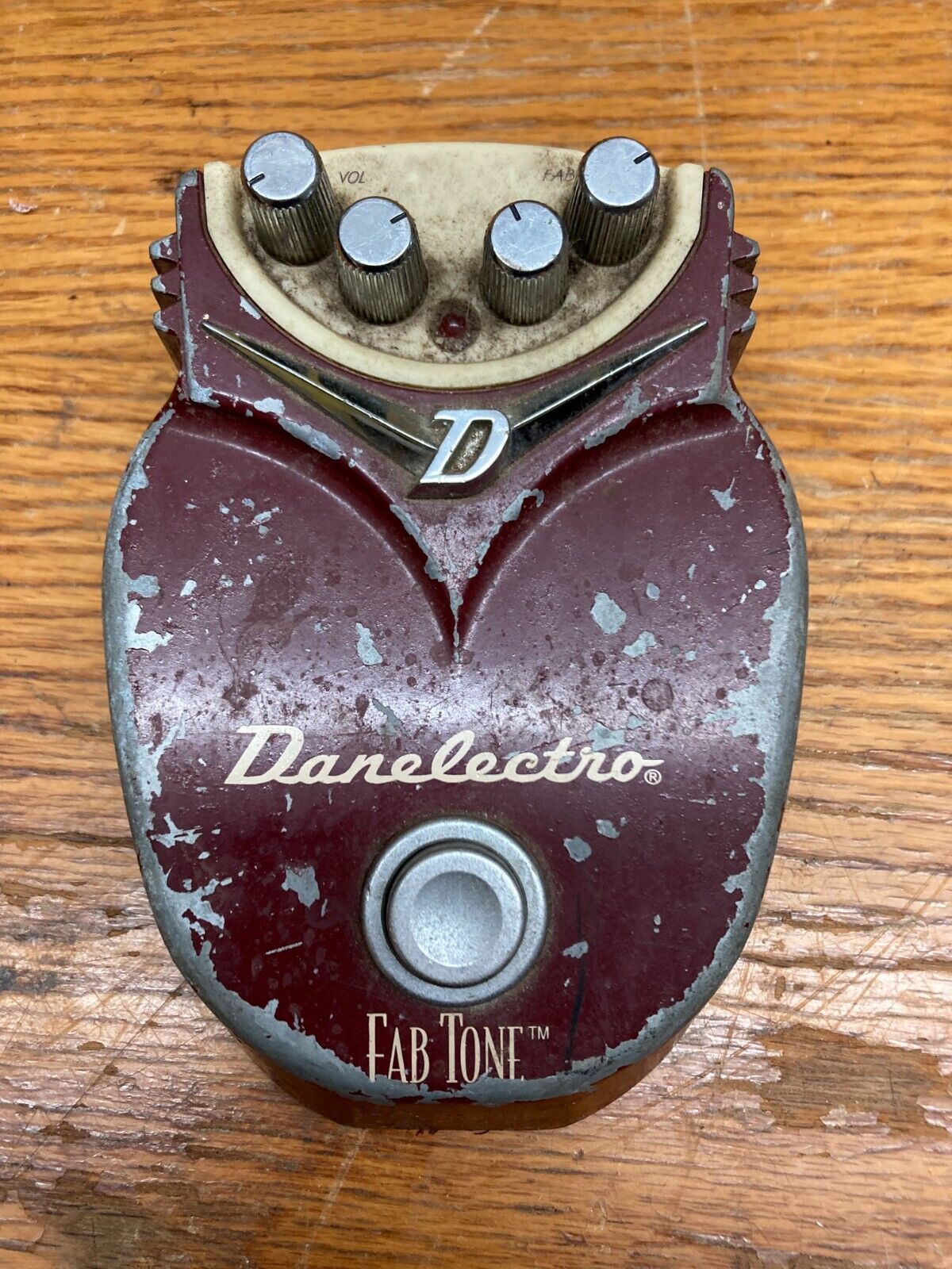 Nathaniel Ward Gnaven Reproducere 1-Danelectro Fab Tone Guitar Distortion Foot Pedal Switch 9v Battery  Operated | eBay