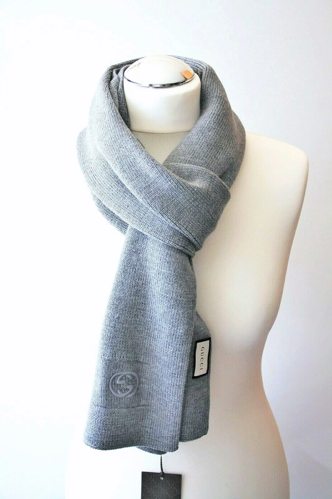 GUCCI 325806 Foulard unisexe 25x180 100% laine gris NEUF