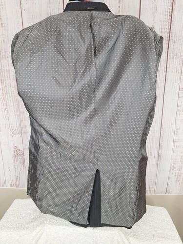 J Ferrar 3 Piece Suit Mens 44L 34X32 Black Stripe 3 Button Single Vented - Picture 11 of 13