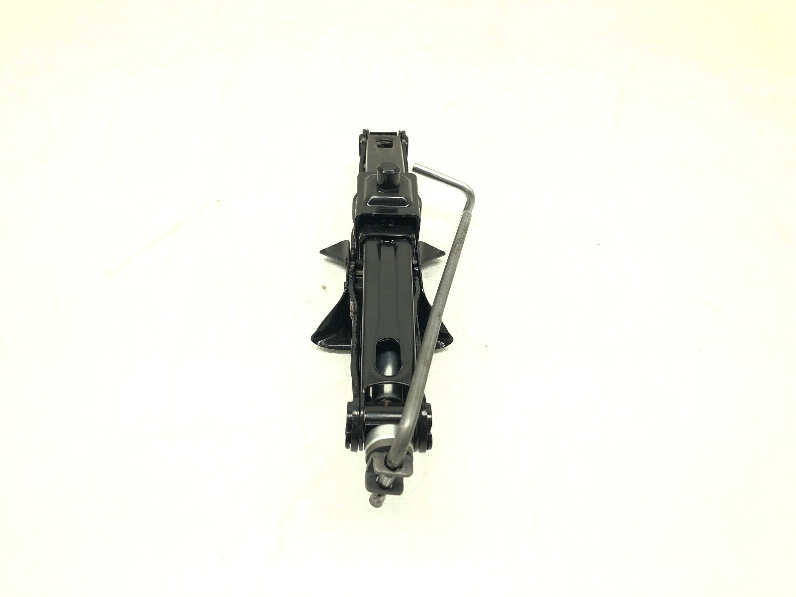 2014-2020 MASERATI QUATTROPORTE SPARE TIRE TOOL KIT SET JACK OEM.