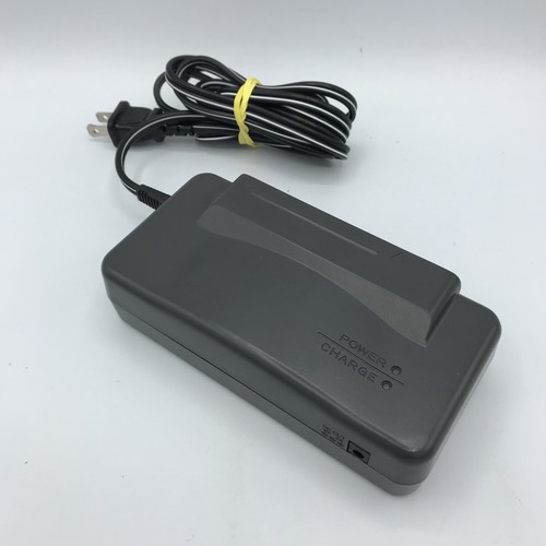 OEM Hitachi VMACE3A 8mm Camcorder Battery Charger AC Adapter Power Supply eBay