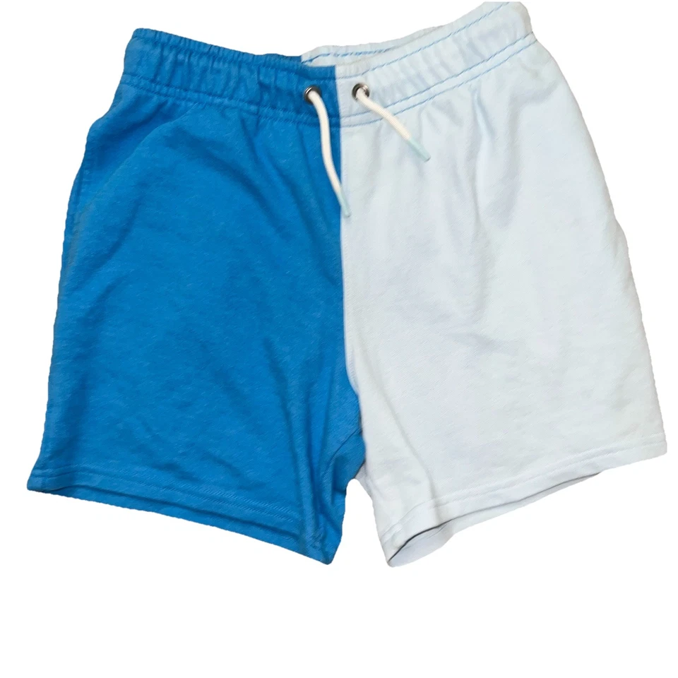 Shorts de cordão infantil - gato e macaco (azul) - Tommy Bahama (verde) - GAP (cinza) - Imagem 3 de 4