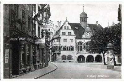 Postcard Freiburg/Breisgau City Hall, advertising column, street 1932