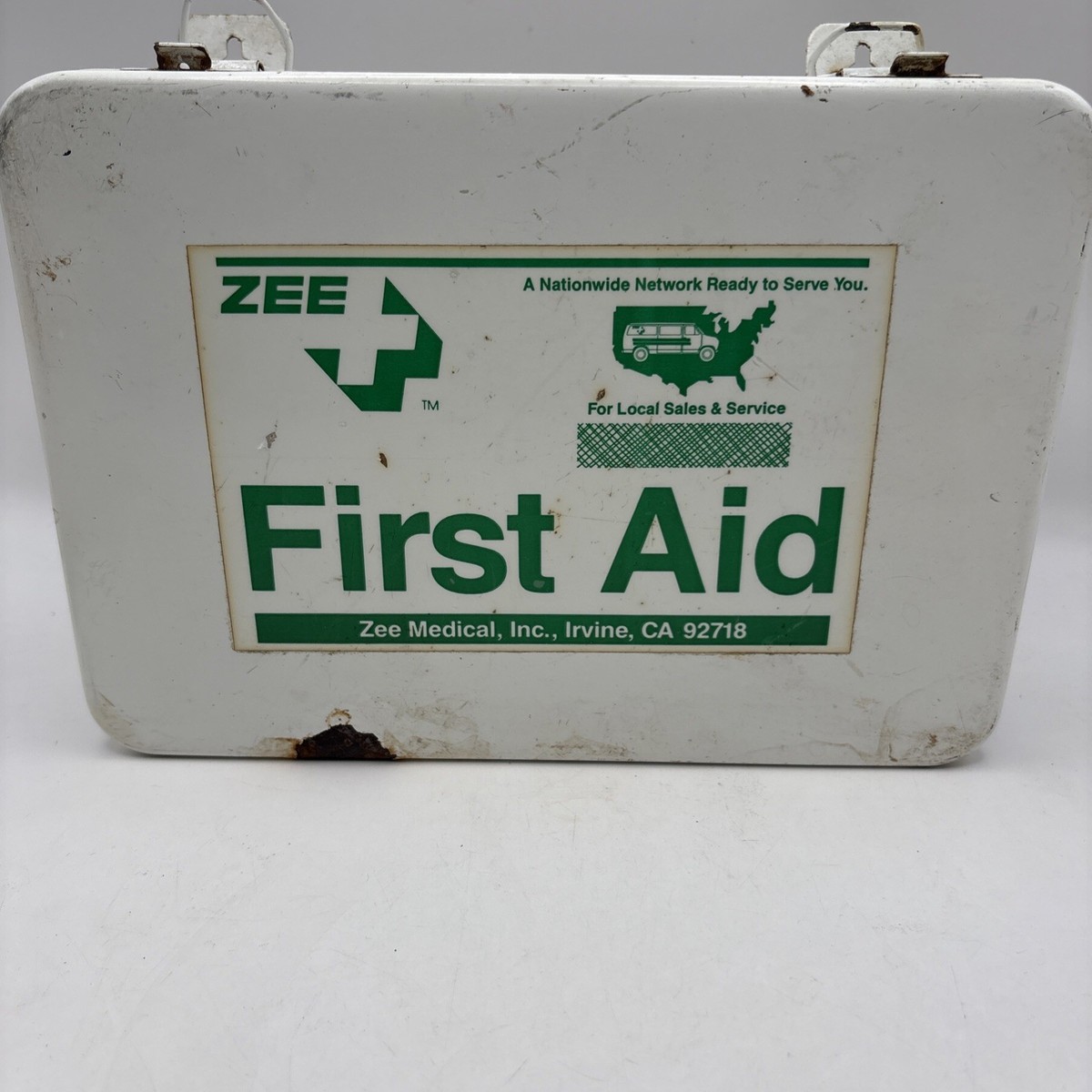 トランペット　ファーストエイド　first aid Antique First Aid Kit , ZEE MEDICAL PRODUCTS CO. Irvine