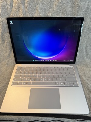 Microsoft Surface Laptop 6 13.5'' Intel Core Ultra 5 135H 16GB 256GB Win Pro