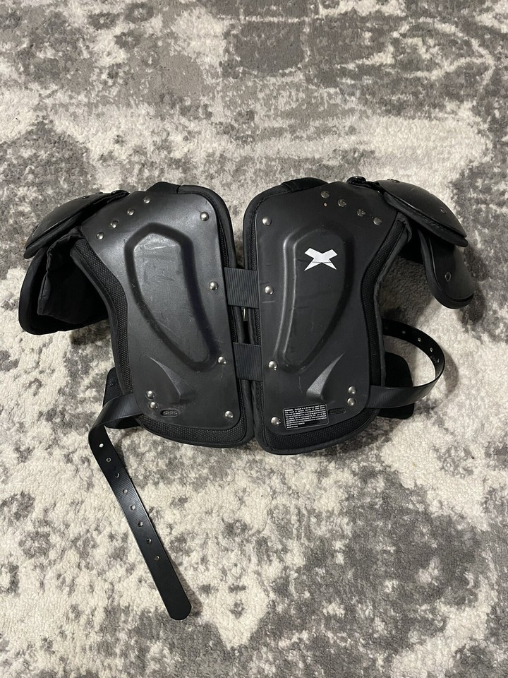 Xenith Flyte Youth Football Shoulder Pads Size Medium (Youth) Black