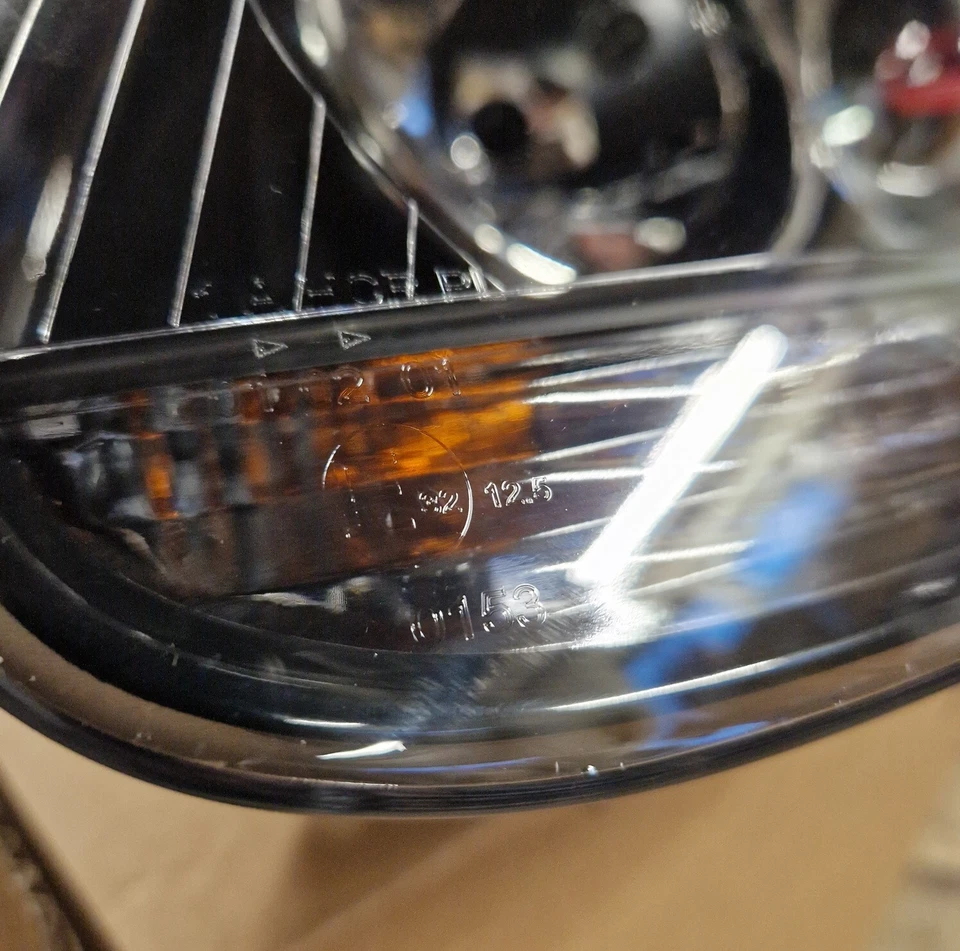 Faro de cristal transparente para VW Golf 5 V 03-09 negro aspecto xenón izquierda derecha H7 - Imagen 4 de 4