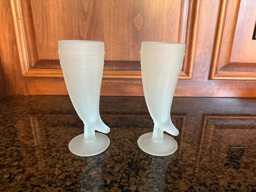(2) Tiara Indiana Glass Frosted Horn Shaped Glass Mugs