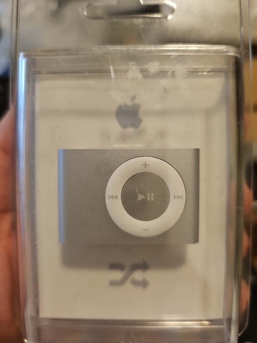 New Apple iPod Shuffle 2nd Generation Model A1204 Silver (1 GB