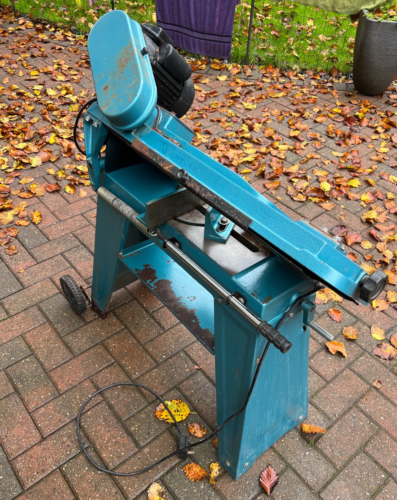 Clarke 4 1/2" Band Saw, Model CBS45MD Metal cutting, Good working order eBay